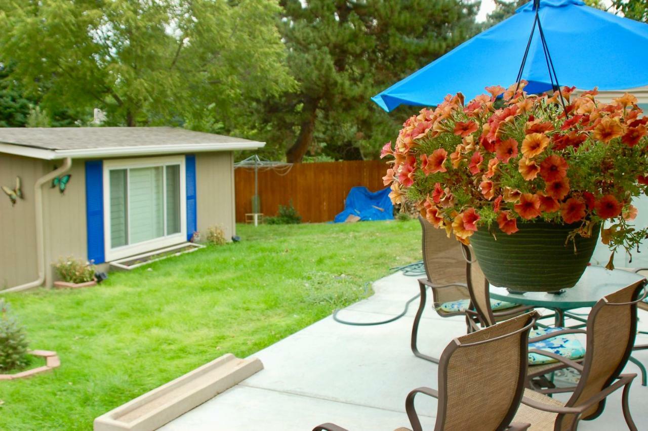 Blue Bear Den 3BR 2BA DTC Private Apt Hot Tub Eksteriør billede
