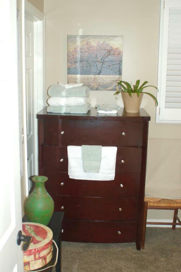 Blue Bear Den 3BR 2BA DTC Private Apt Hot Tub Eksteriør billede